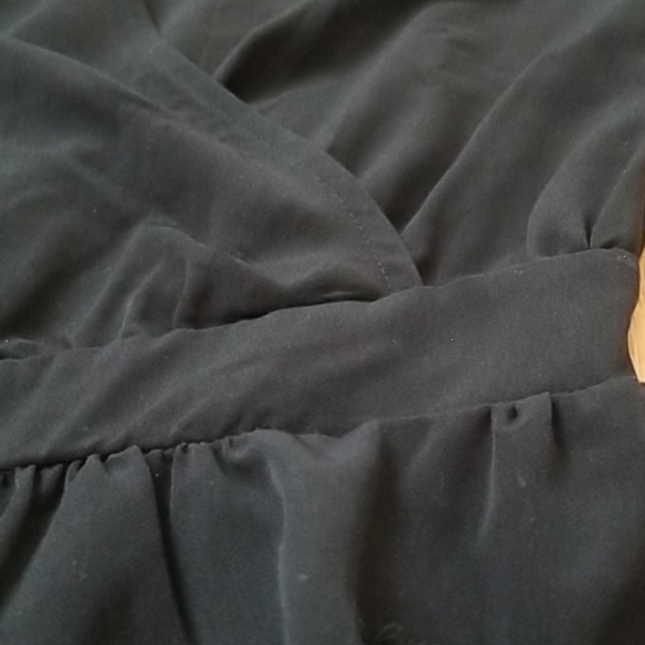 Black V-Neck Romper, Long Sleeve - Picture 5 of 8